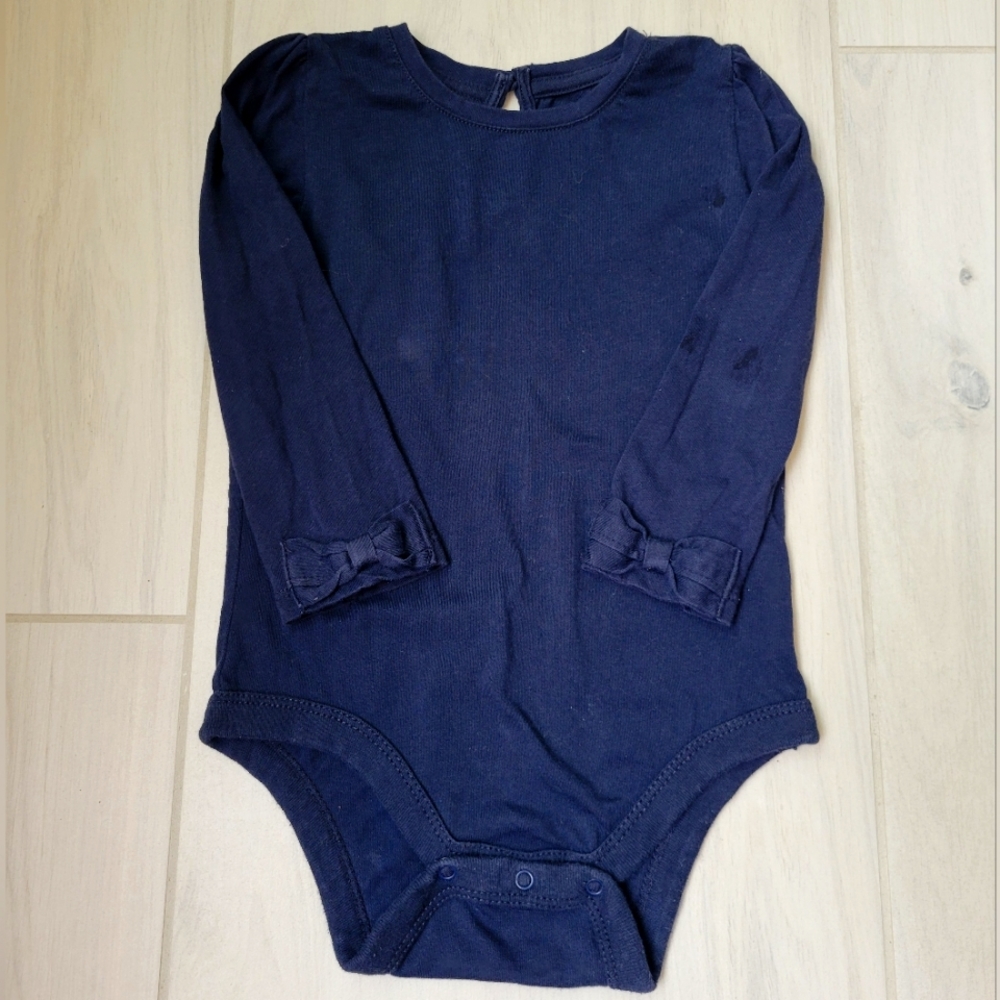 Baby Gap Onsie!💙 Size 18 - 24 months.